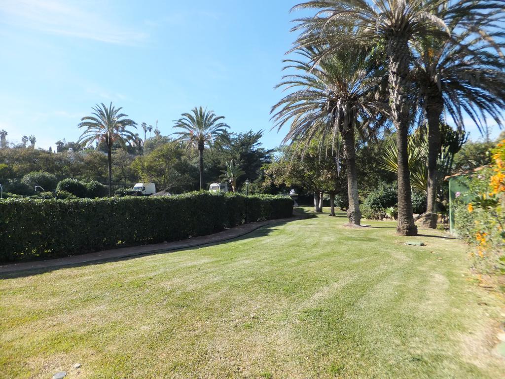 Apartamento Bahia Dorada Estepona Exteriör bild